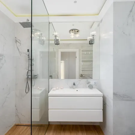 Apartment Malila Premium Cracow Masarska 11 - Private Parking *